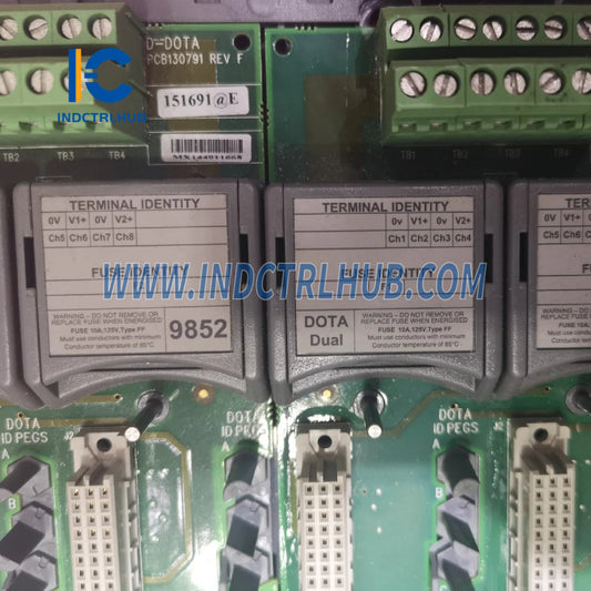 טריקונקס 9852 מודול קלט אוניברסלי דו-ערוצי