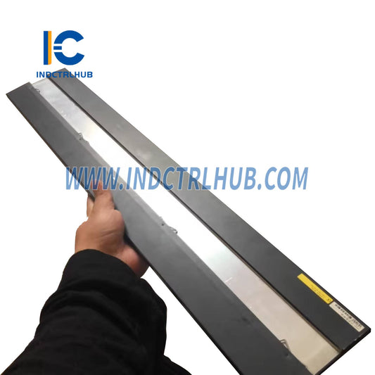 Bachmann BS213 spätná doska s 13 slotmi pre moduly