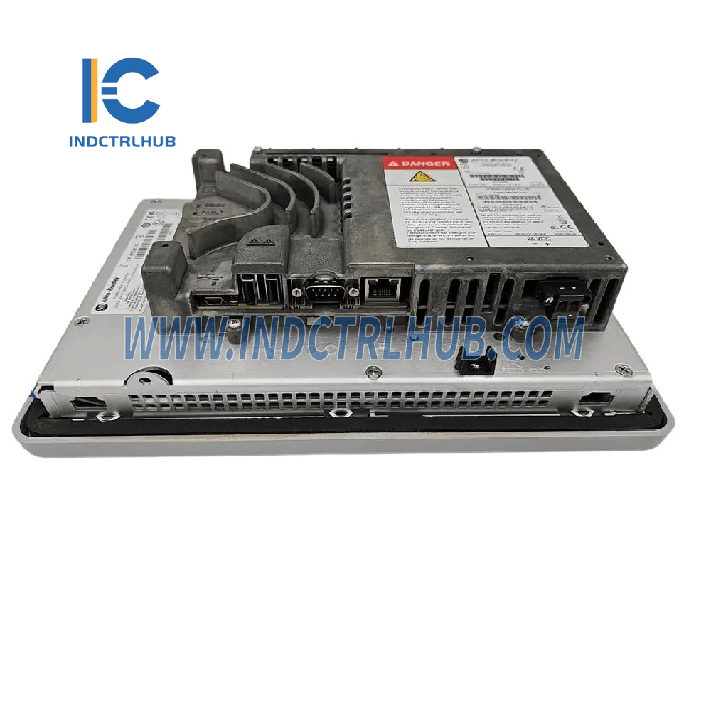 Allen-Bradley 2711P-K7C4A8 PanelView Plus terminál
