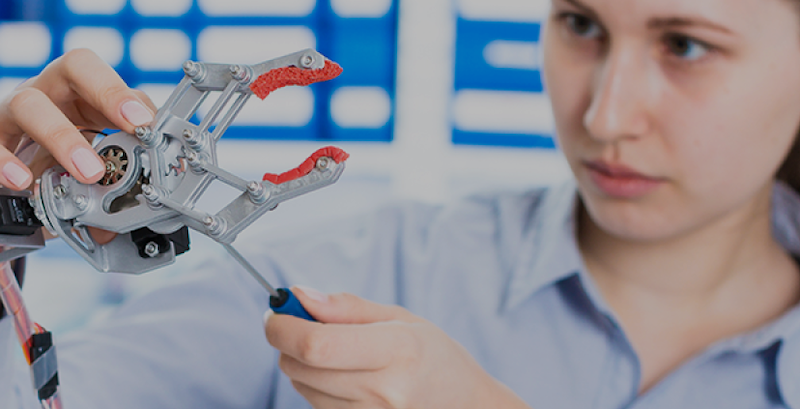 Massachusetts Celebrates Manufacturing Innovation at Gillette Stadium