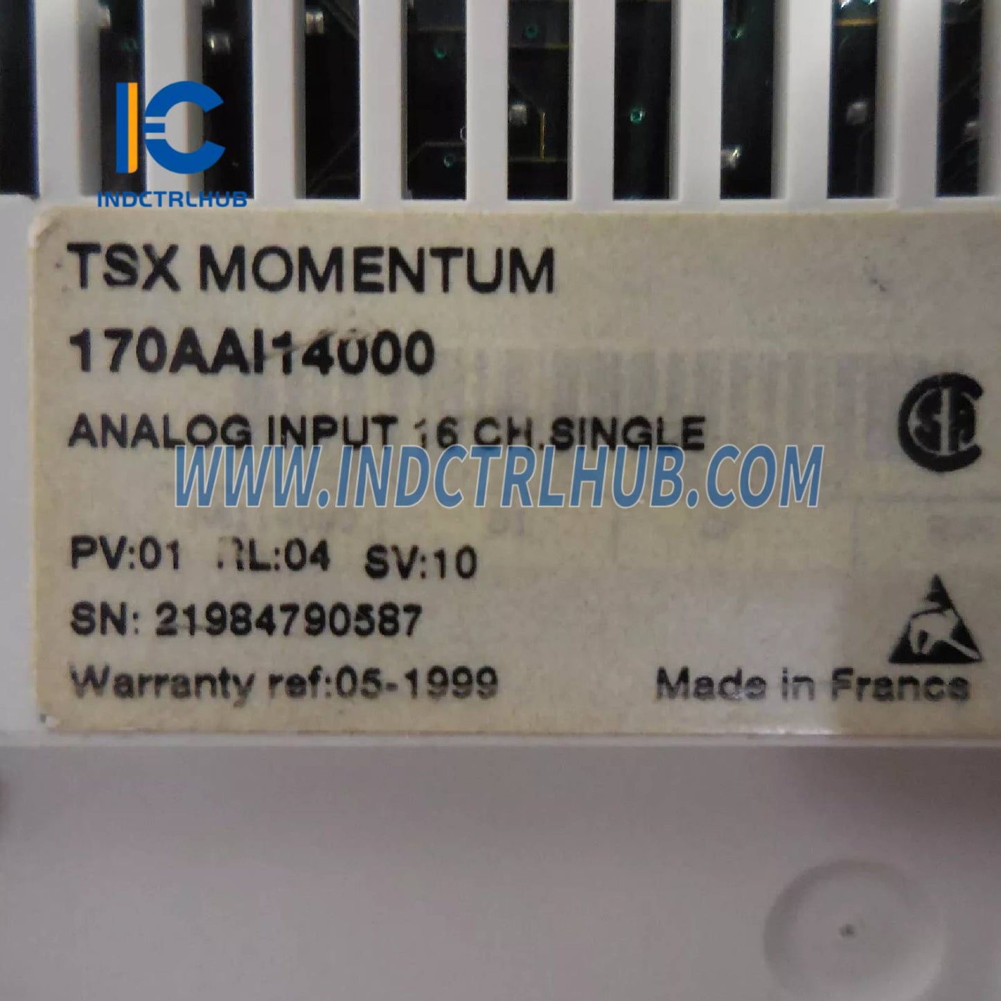 Schneider 170AAI14000 Distributed Analog Input Modicon Momentum