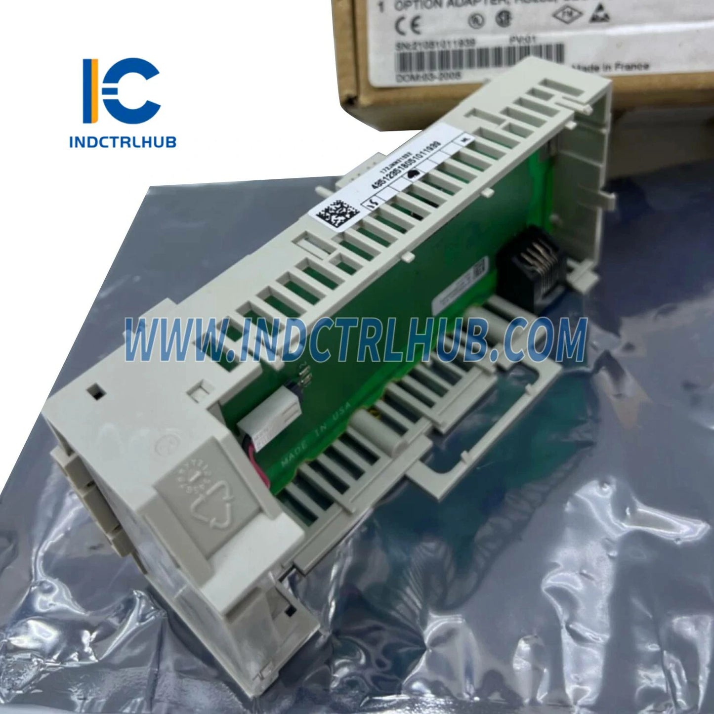 Schneider 172JNN21032 adaptér možnosti sériového prepojenia