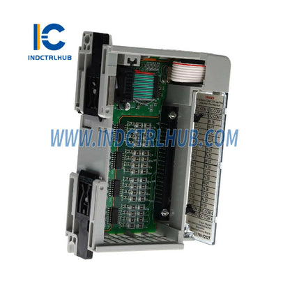ALLEN BRADLEY 1769-IQ32/T Módulo de entrada compacto de 32 puntos 24V cc Sumidero/Fuente