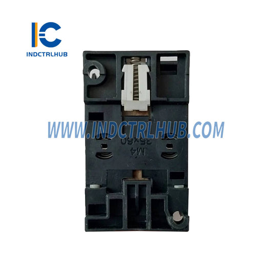 Siemens 3TF30-10-0AP0 Contactor, Size 00