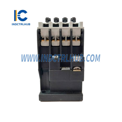 Siemens 3TF30-10-0AP0 Contactor, Size 00