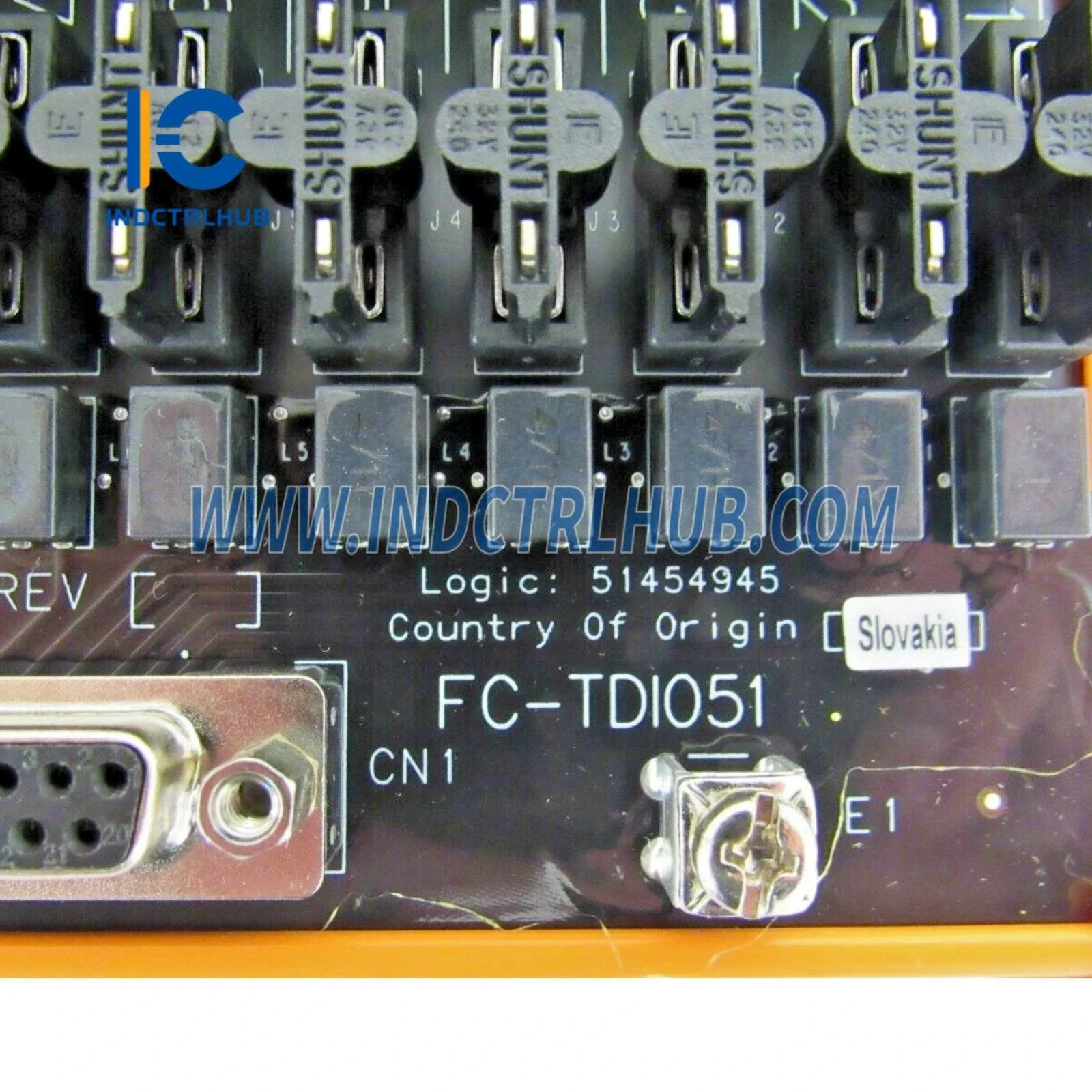 Technical View of Industrial Component Connector and details for FC-TDIO51