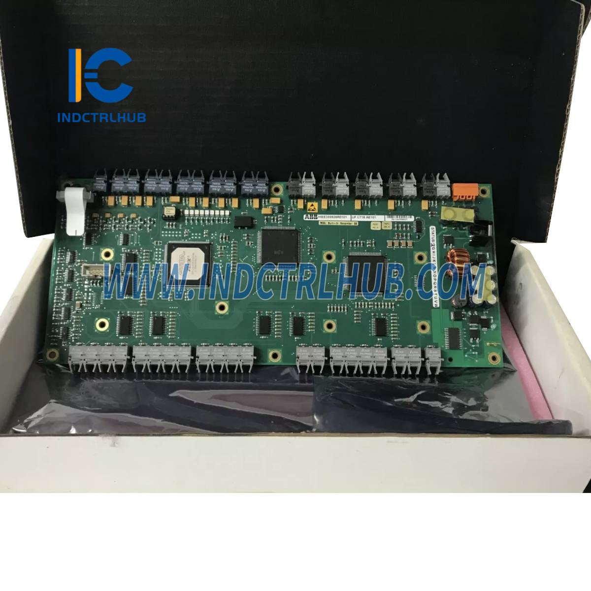HIEE300936R0101 | لوحة واجهة الدائرة الرئيسية ABB UFC718AE101