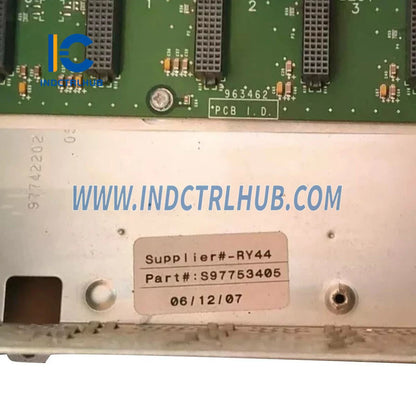 Honeywell TC-FXX172 Rack 17 emplacements